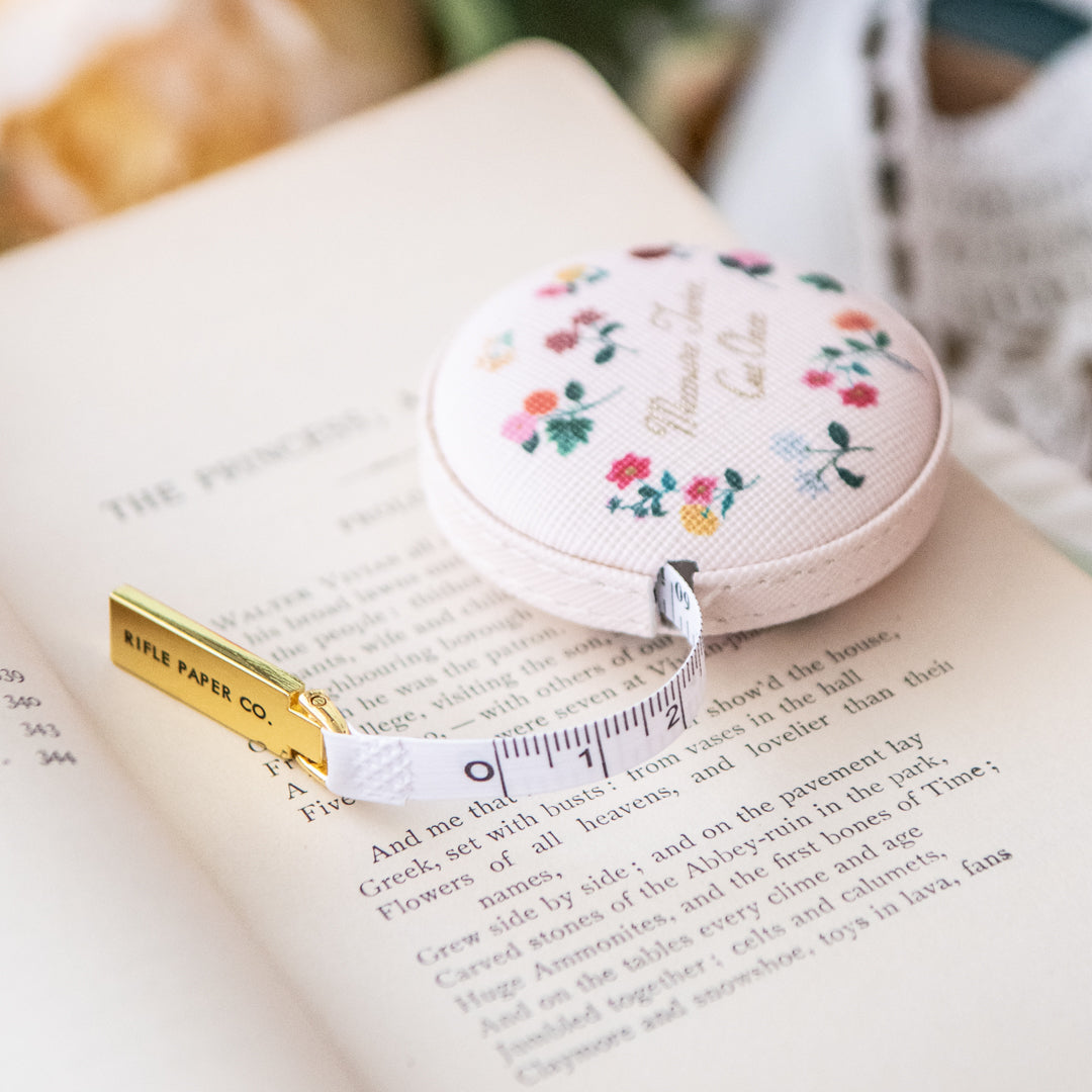 Dahlia Measuring Tape